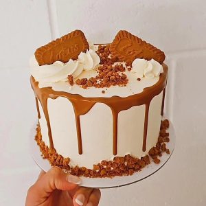 Biscoff Caramel Cake